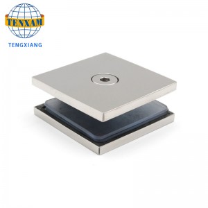 Китайски производител стъкло холдингов клипс хром 2 * 2 инчов клип месингов стъкло врата скоба вратаn прозорец панти 8-12mm стъклен стандарт за баня